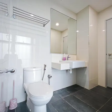 Mid Valley Southkey Mosaic 2Br With Wifi 8-12Pax Apartment Johor Bahru Exterior photo