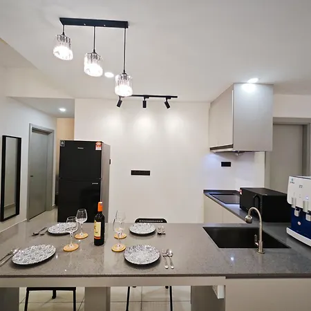 Mid Valley Southkey Mosaic 2Br With Wifi 8-12Pax Apartment Johor Bahru Exterior photo
