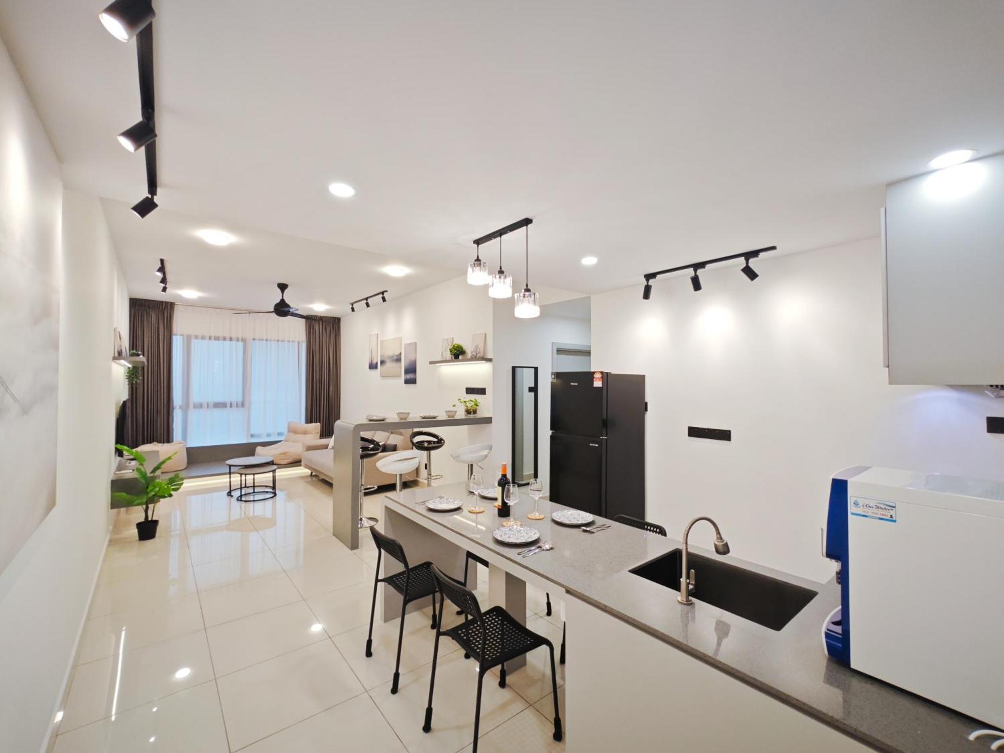 Mid Valley Southkey Mosaic 2br With Wifi 8-12pax Apartment