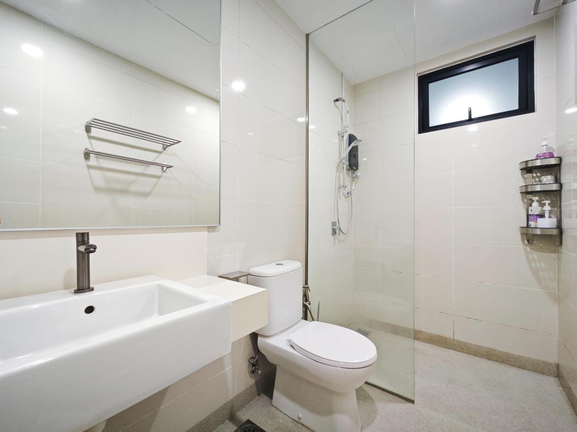 Apartment Mid Valley Southkey Mosaic 2br With Wifi 8-12pax