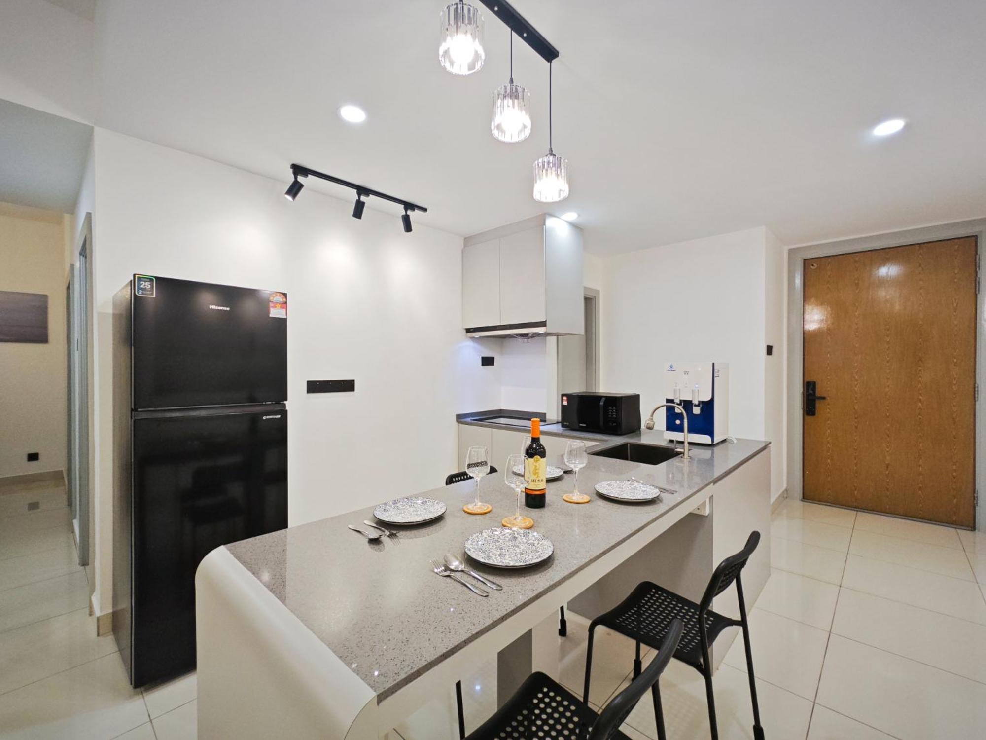 Apartment Mid Valley Southkey Mosaic 2br With Wifi 8-12pax